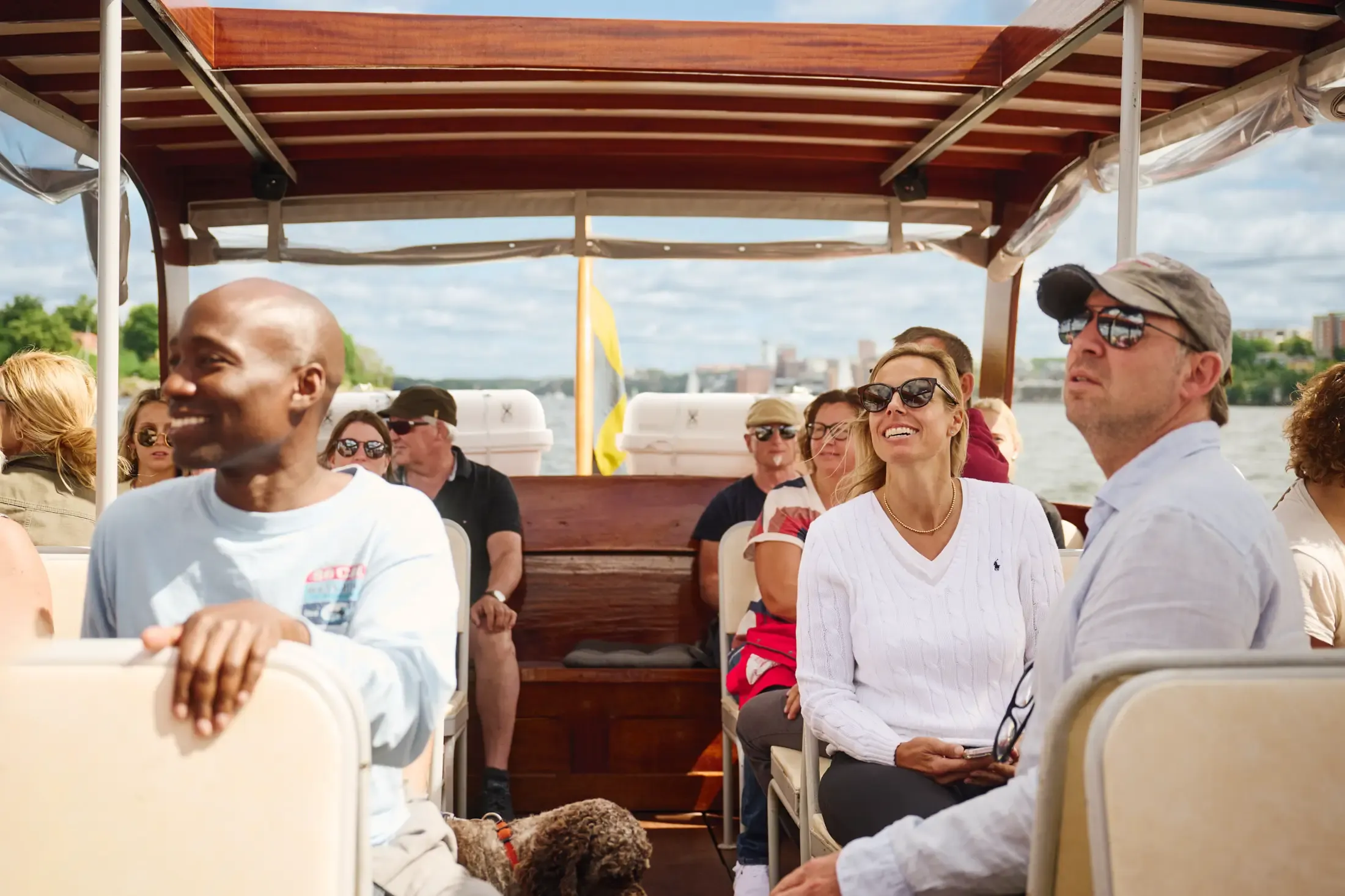 Guests on the Archipelago Tour Boat Sola III